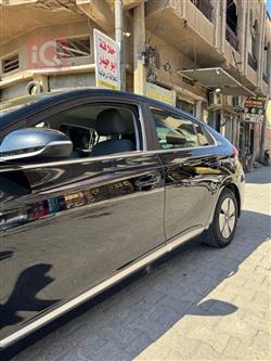 هیوندای ئایۆنیک
